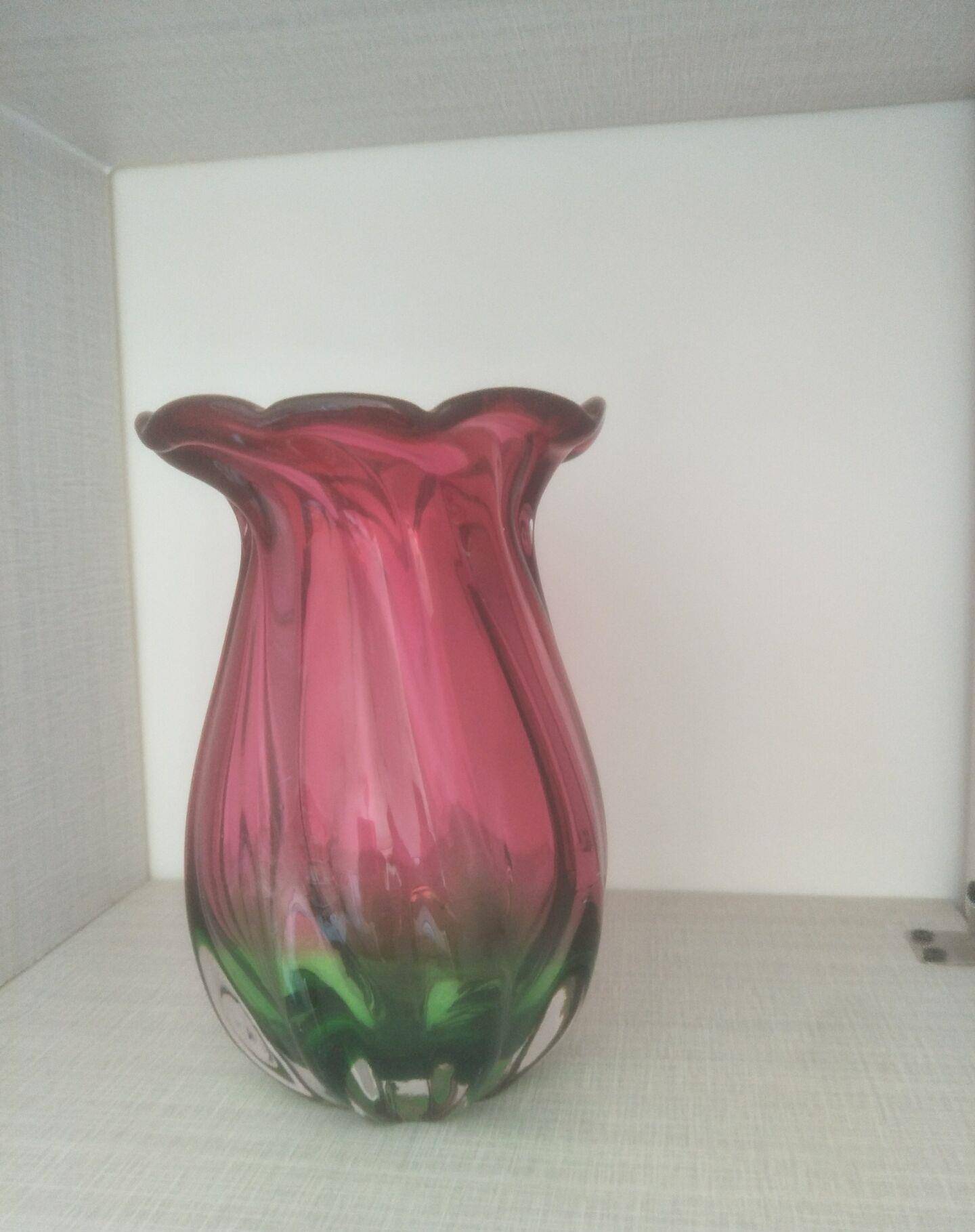 供给端收缩速度较慢 天然气制玻璃亏损幅度扩大