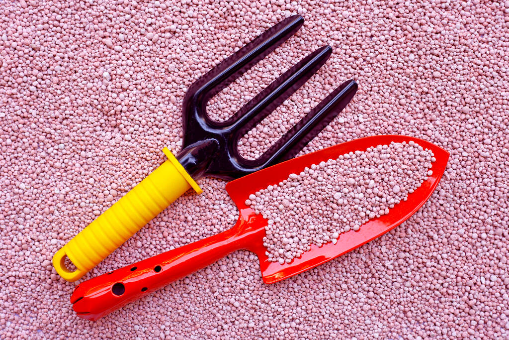 7月26日尿素期货持仓龙虎榜分析:尿素期货主力处于净空头状态