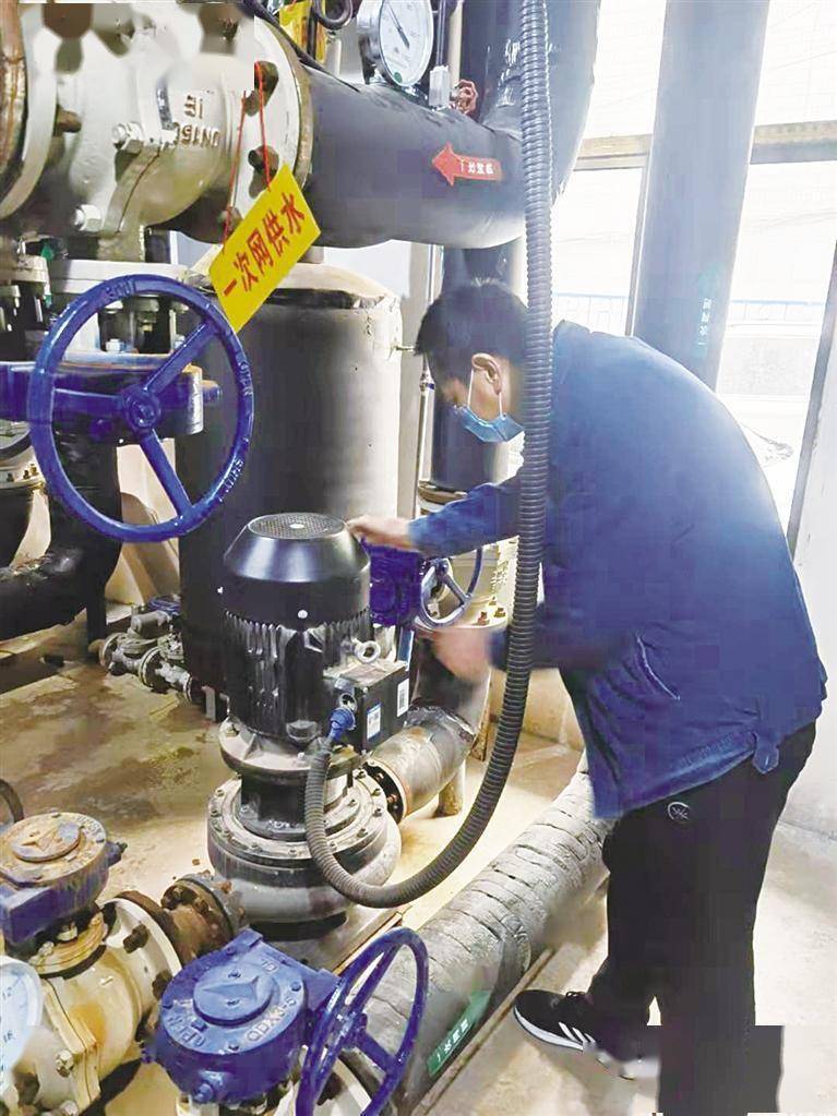 合成橡胶价格跌停 商品市场的避险氛围迅速升温